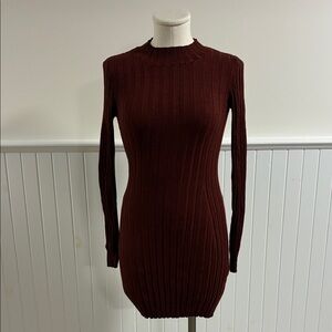Dynamite Long Sleeve Ribbed Dress in Deep Brown